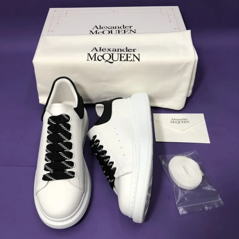 Alexander McQueen Shoe 